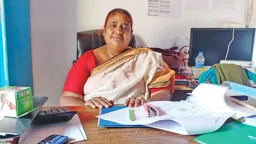 অন্ধকার জীবন থেকে মানবাধিকারের লড়াইয়ে ফরিদা পারভীন