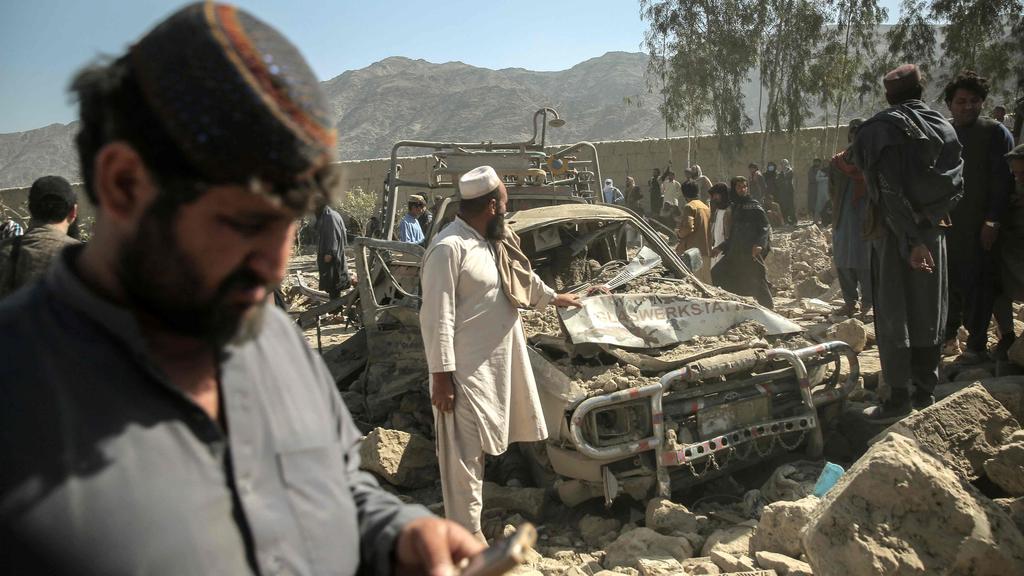 আফগানিস্তানের বিরুদ্ধে ‘অপারেশন গজব লিল–হক’ শুরু পাকিস্তানের, কাবুল–কান্দাহারে ব্যাপক ক্ষয়ক্ষতি, প্রাণহানি