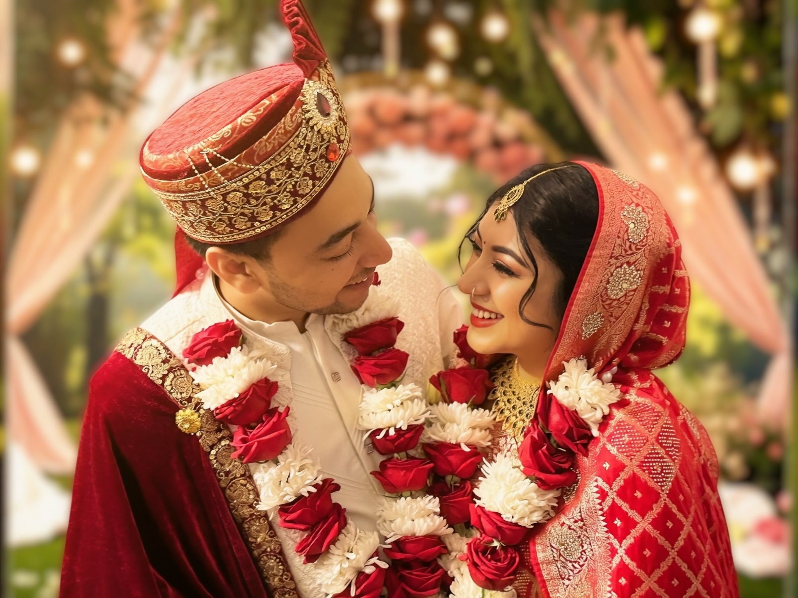 আনুষ্ঠানিকতার একমাস পর বিয়ের খবর দিলেন অভিনেত্রী নীলাঞ্জনা নীলা