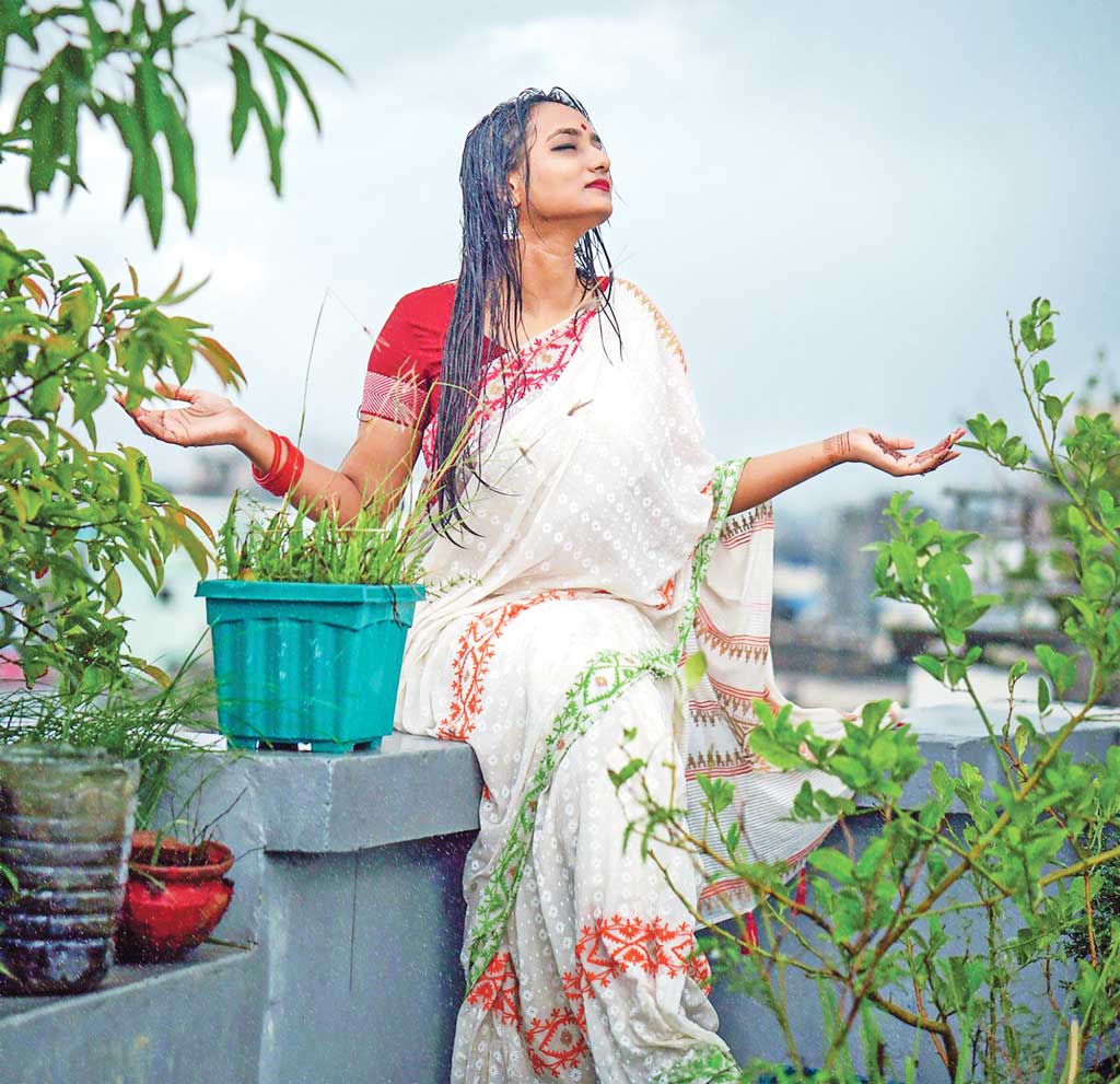 মডেল: রাফা, ছবি সৌজন্য: আর্টেমিস