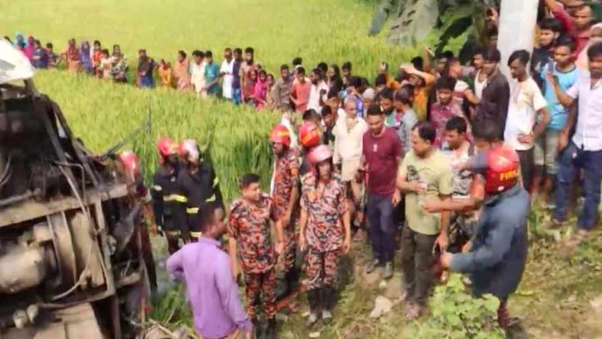 ময়মনসিংহে দুই বাসের সংঘর্ষে নিহত ২ 