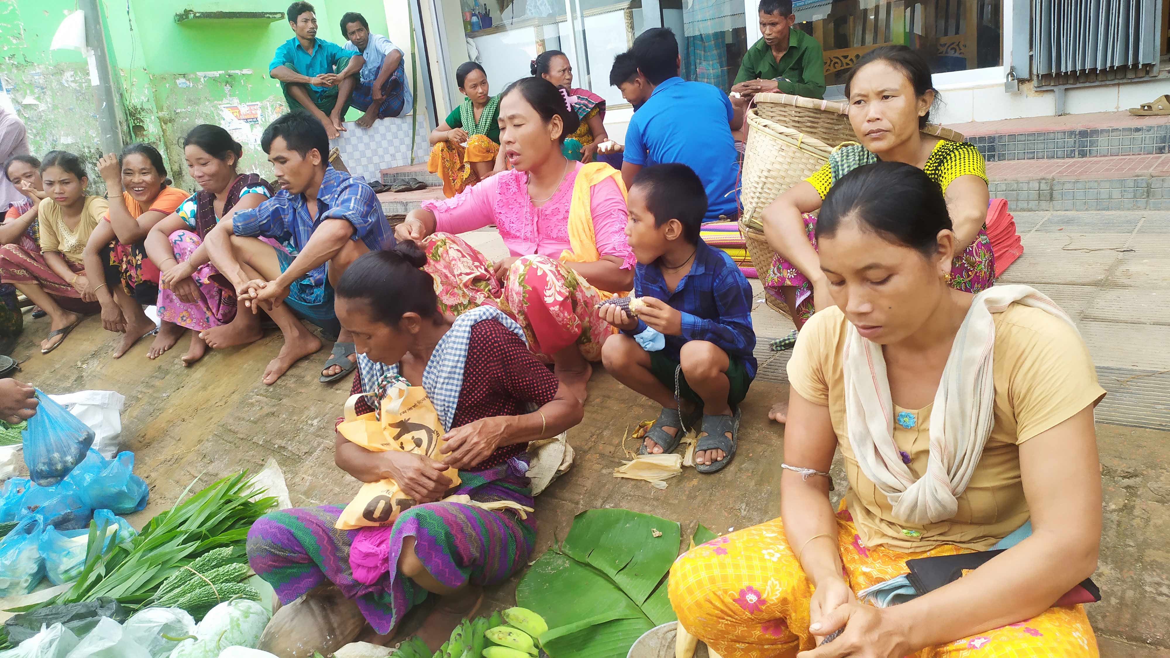 নারীর প্রতি সহিংসতা বাড়ছে