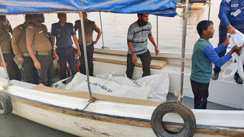 শীতলক্ষ্যায় লঞ্চডুবি: আরও একজনের মরদেহ উদ্ধার