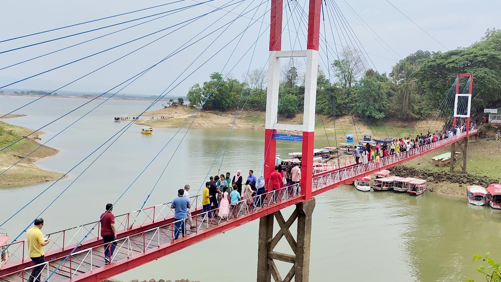 ঈদের ছুটিতে চাঙা পর্যটন