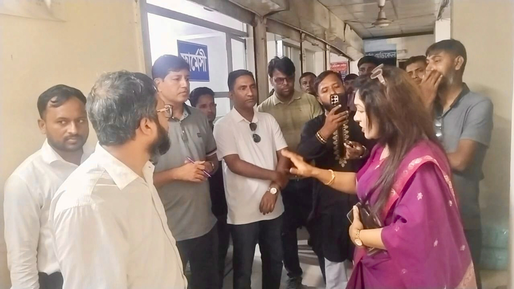 মানিকগঞ্জের তিন হাসপাতাল-ডায়াগনস্টিক বন্ধ করল স্বাস্থ্য বিভাগ