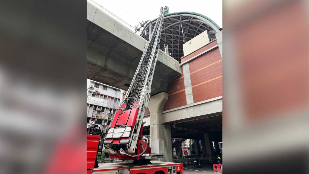 মেট্রো স্টেশনের ছাদে ড্রোন, ৪ দিন পর উদ্ধার করল ফায়ার সার্ভিস