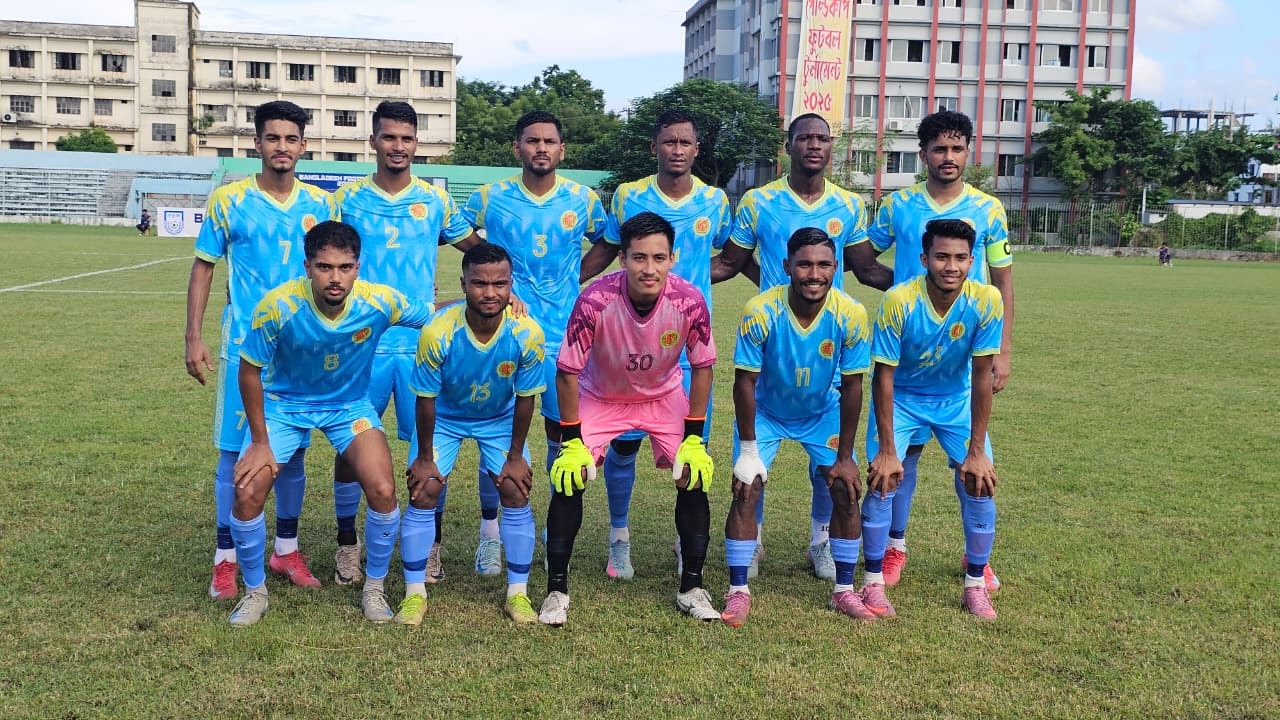 ১১ বছর পর ব্রাদার্সের কাছে হারল আবাহনী, মোহামেডানের হোঁচট