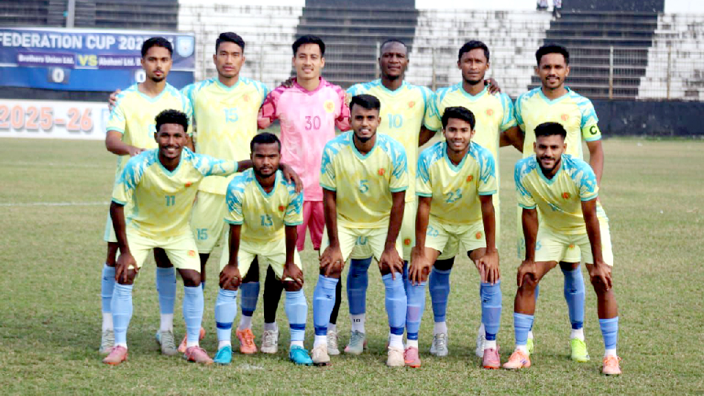 জয়ে ফিরল আবাহনী