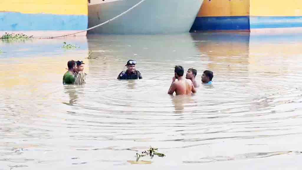 ভৈরব নদে গোসলে নেমে ৪ বছরের শিশু নিখোঁজ