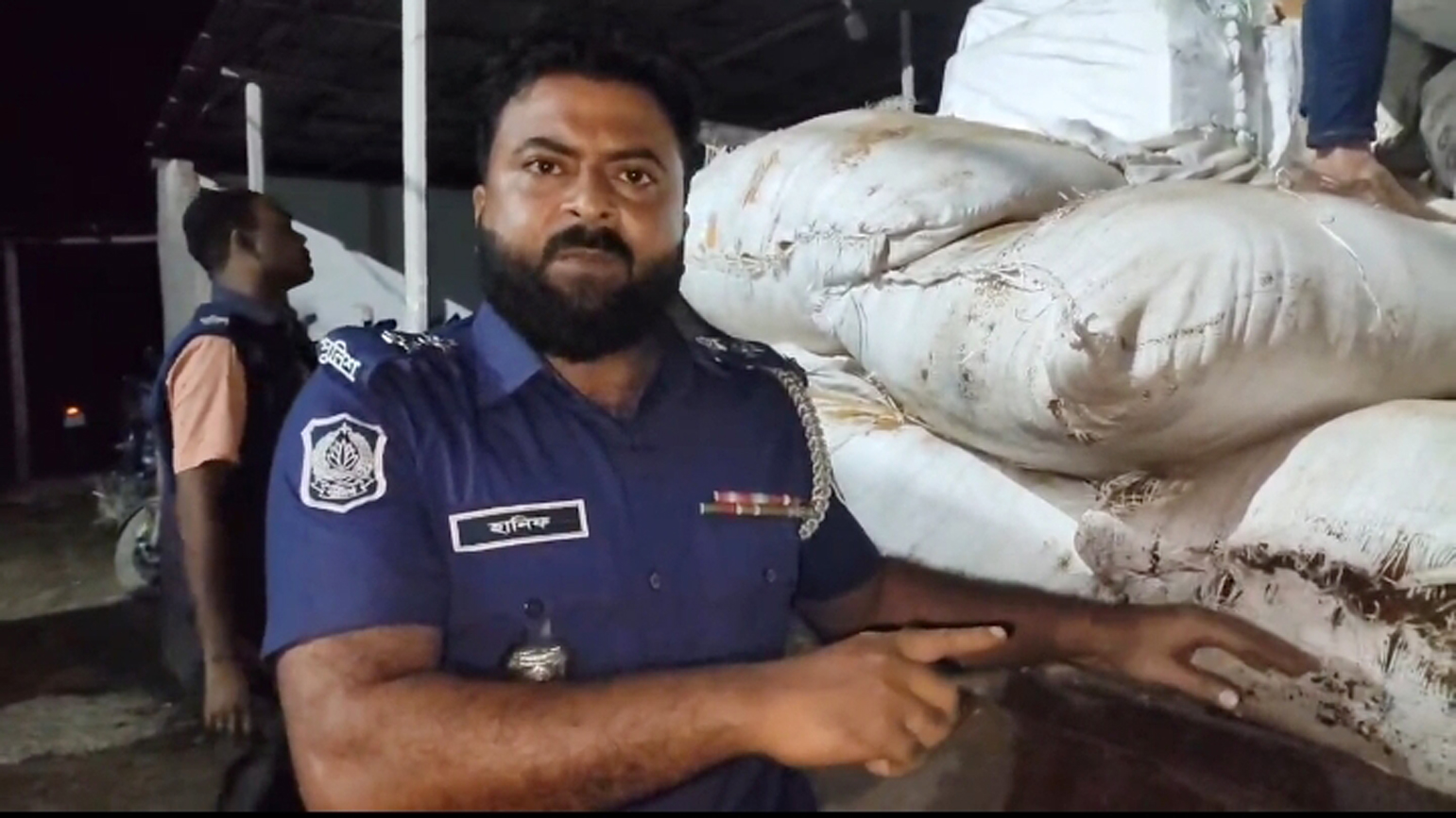 ঘুষ নিয়ে দর-কষাকষির অডিও ভাইরাল, ওসি বদলি–এসআই প্রত্যাহার