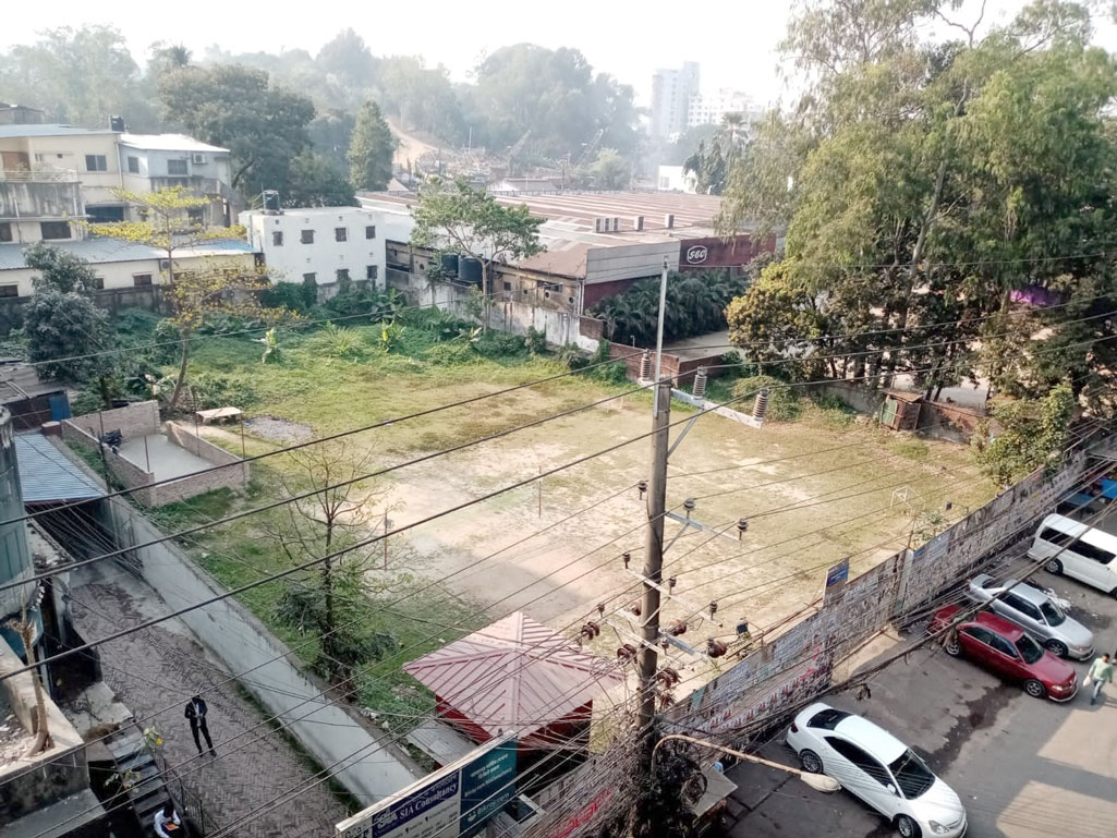১০০ কোটি টাকার জমি কাজে লাগানোর উদ্যোগ নেই
