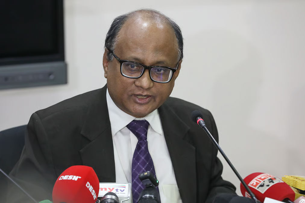 দুর্নীতি দমন কমিশনের (দুদক) চেয়ারম্যান ড. মোহাম্মদ আবদুল মোমেন। ছবি: সংগৃহীত