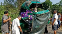 পানছড়িতে সিএনজি-মাহিন্দ্রার সংঘর্ষে শিশু নিহত, বিজিবি সদস্যসহ আহত ৩
