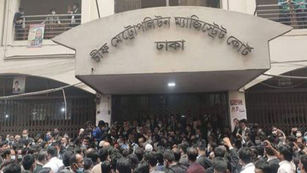 গুলশানে চাঁদাবাজির মামলায় চারজন ৭ দিনের রিমান্ডে