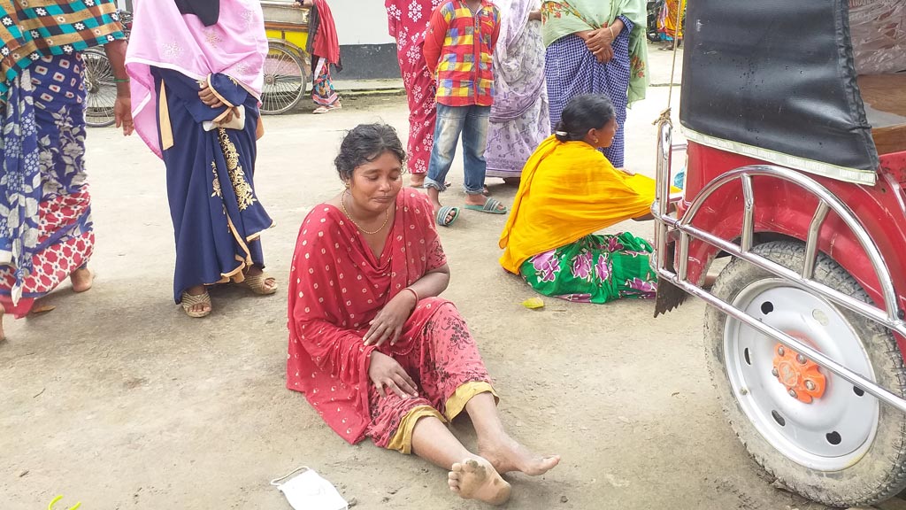 নওগাঁয় সড়ক দুর্ঘটনায় শিশুর মৃত্যু