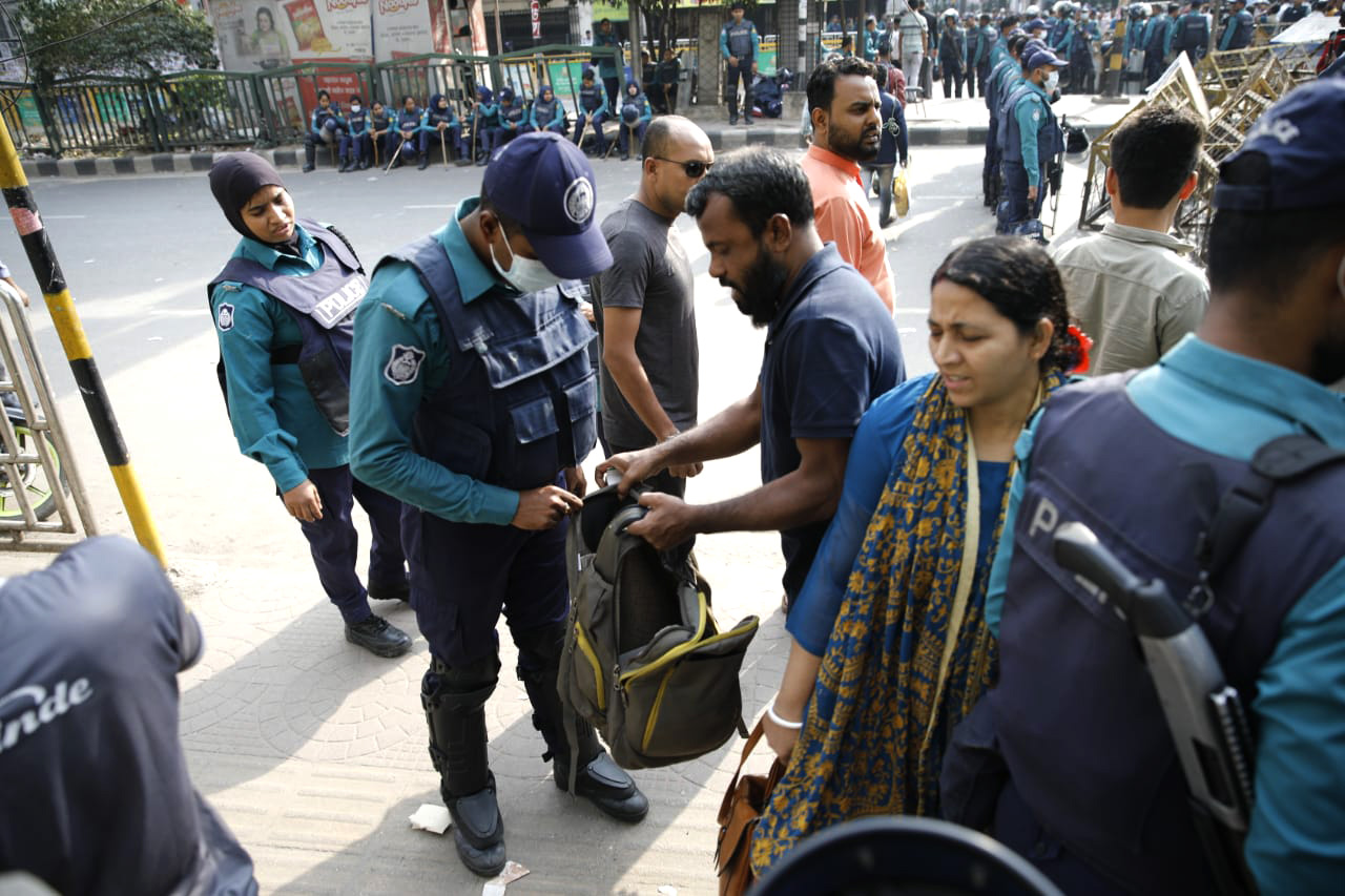 রাজধানী জুড়ে বাড়ানো হয়েছে নিরাপত্তা ব্যবস্থা