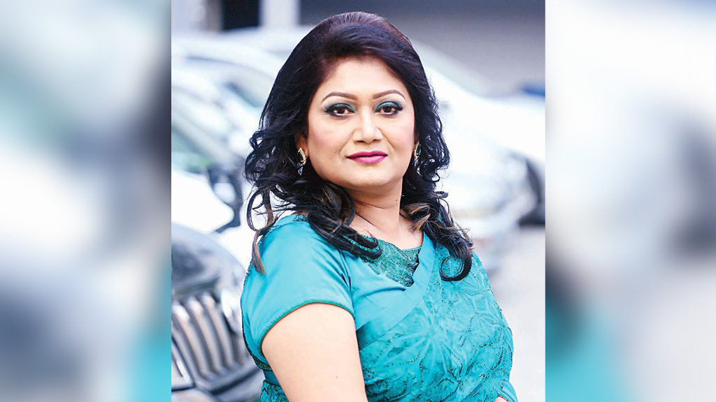 প্রকাশিত হলো রুমানার ‘এখনো শ্রাবণ ঝরায়’