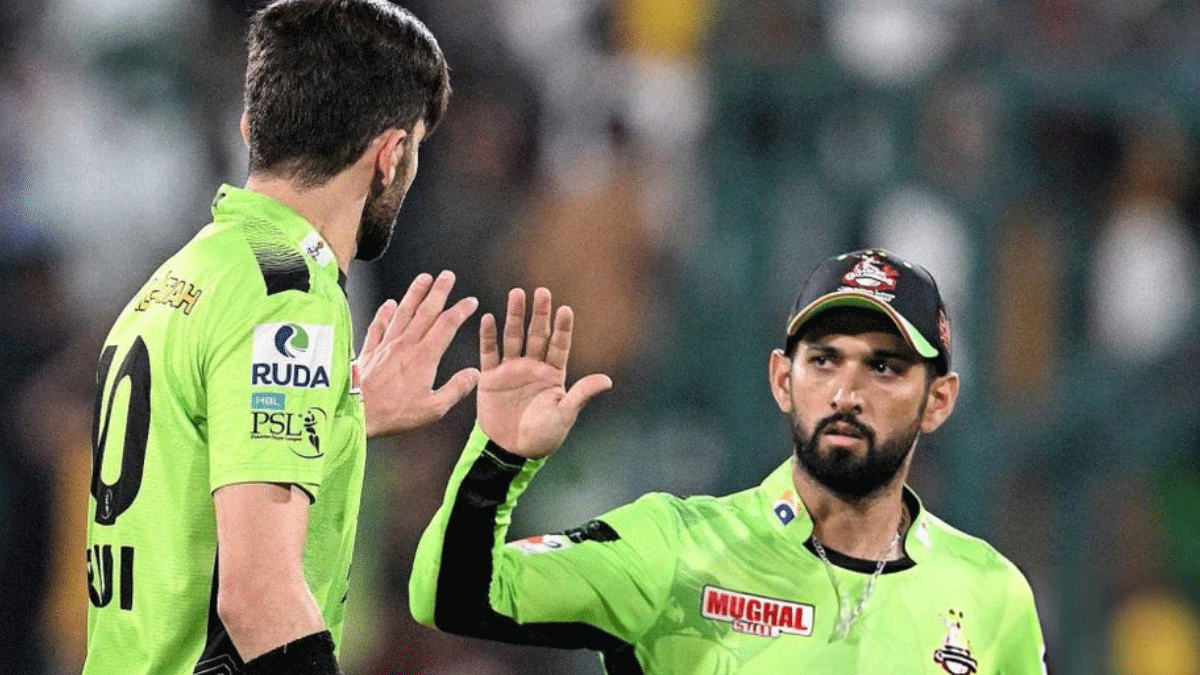 আফ্রিদি-রাজারা কেন হোটেল রুমে অতিথি নিয়েছিলেন