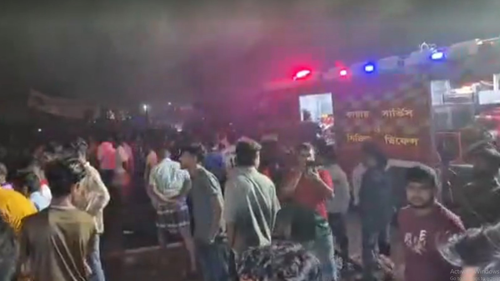 গাজীপুরে পোশাক কারখানায় ভয়াবহ আগুন, সাড়ে ৫ ঘণ্টার চেষ্টায় নিয়ন্ত্রণে