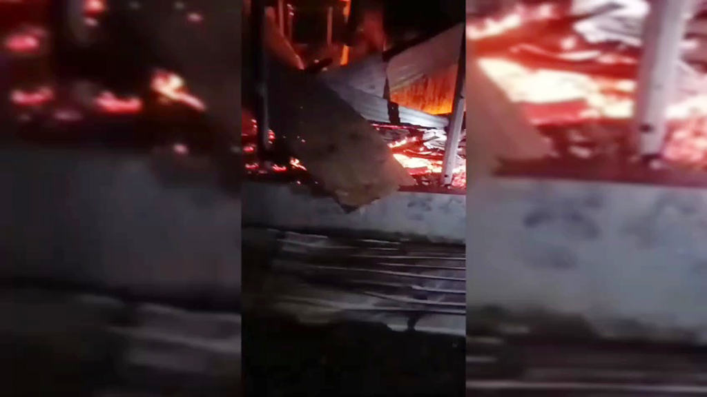 বিএনপি নেতার ঘরে আগুন লাগানোর অভিযোগ, শিশুর মৃত্যু, দগ্ধ তিন