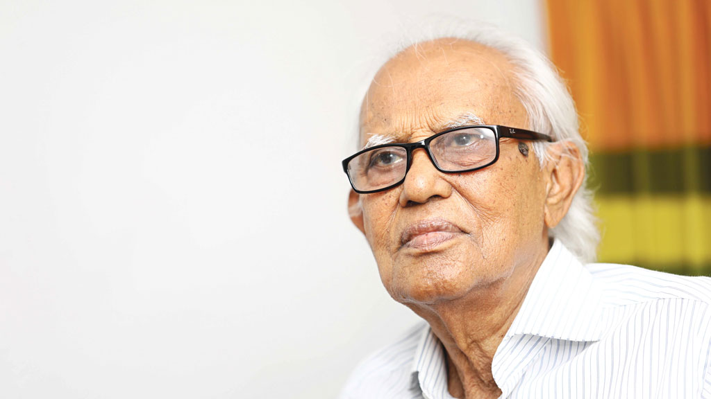 ভাষাসৈনিক আহমদ রফিক হাসপাতালে ভর্তি