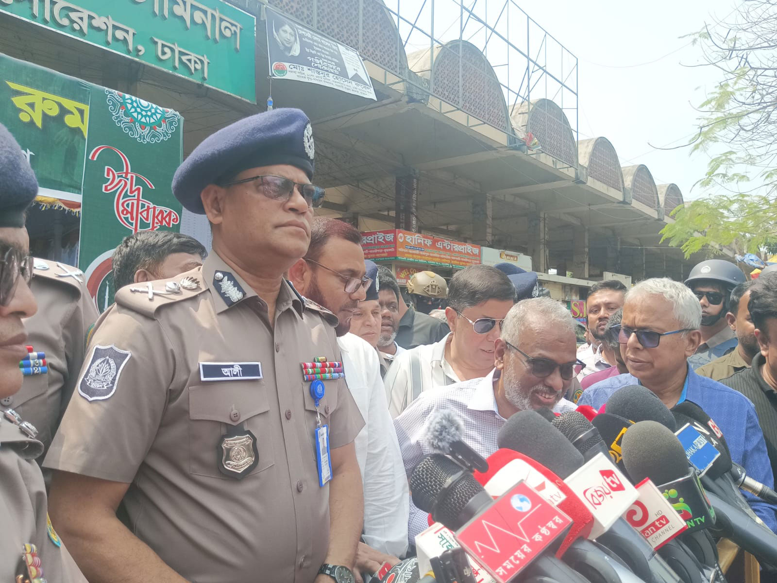 ‎আইন না জানাও একটা অপরাধ: আইজিপি