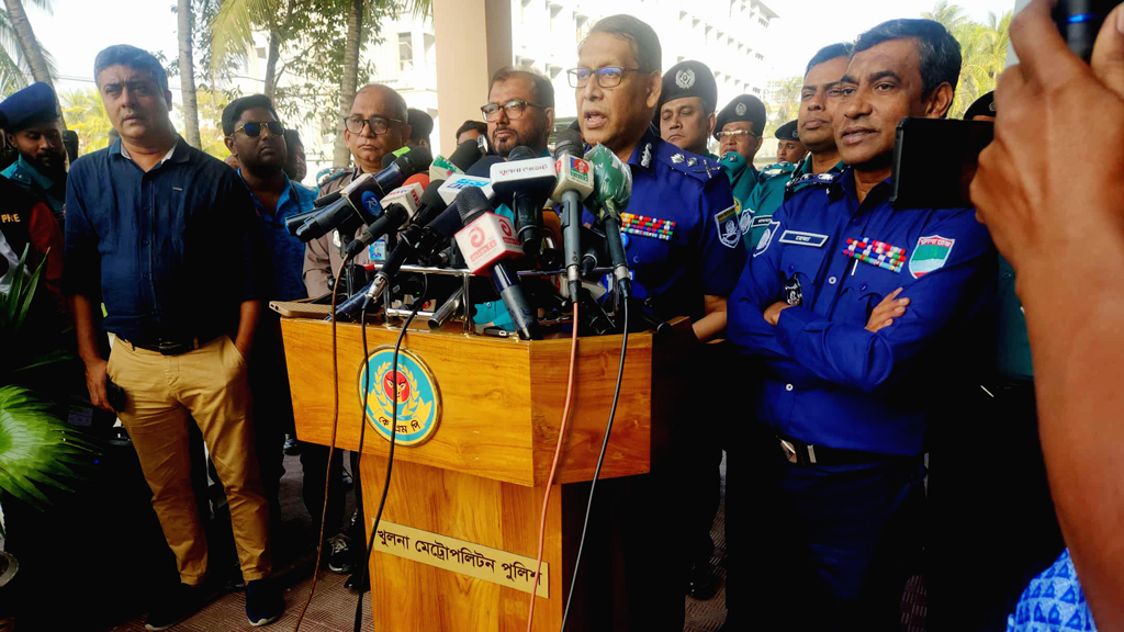 এবার সব বিতর্কের ঊর্ধ্বে থেকে পুলিশ দায়িত্ব পালন করবে: আইজিপি