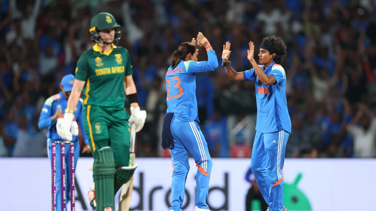 ভারতে রেকর্ড সাফল্যের পর মেয়েদের বিশ্বকাপে দল বাড়াবে আইসিসি