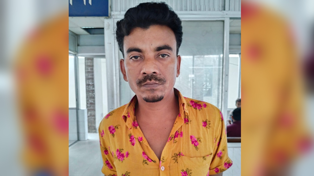 প্রধানমন্ত্রীকে নিয়ে ফেসবুকে অপপ্রচার, মামলা ছাড়াই জামায়াত নেতাকে আদালতে পাঠালেন ওসি