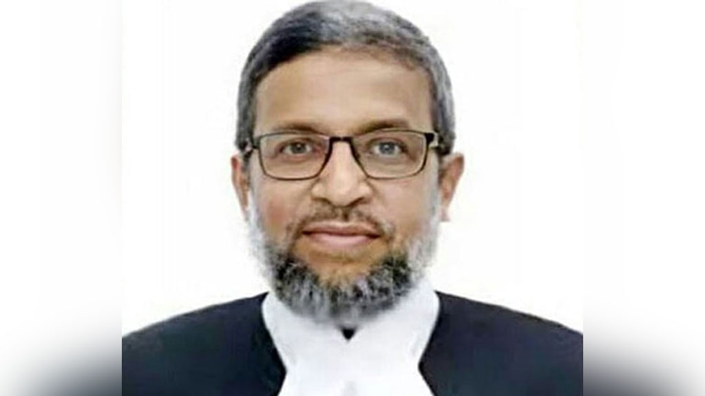 হাইকোর্টের বিচারপতি আখতারুজ্জামানের পদত্যাগ