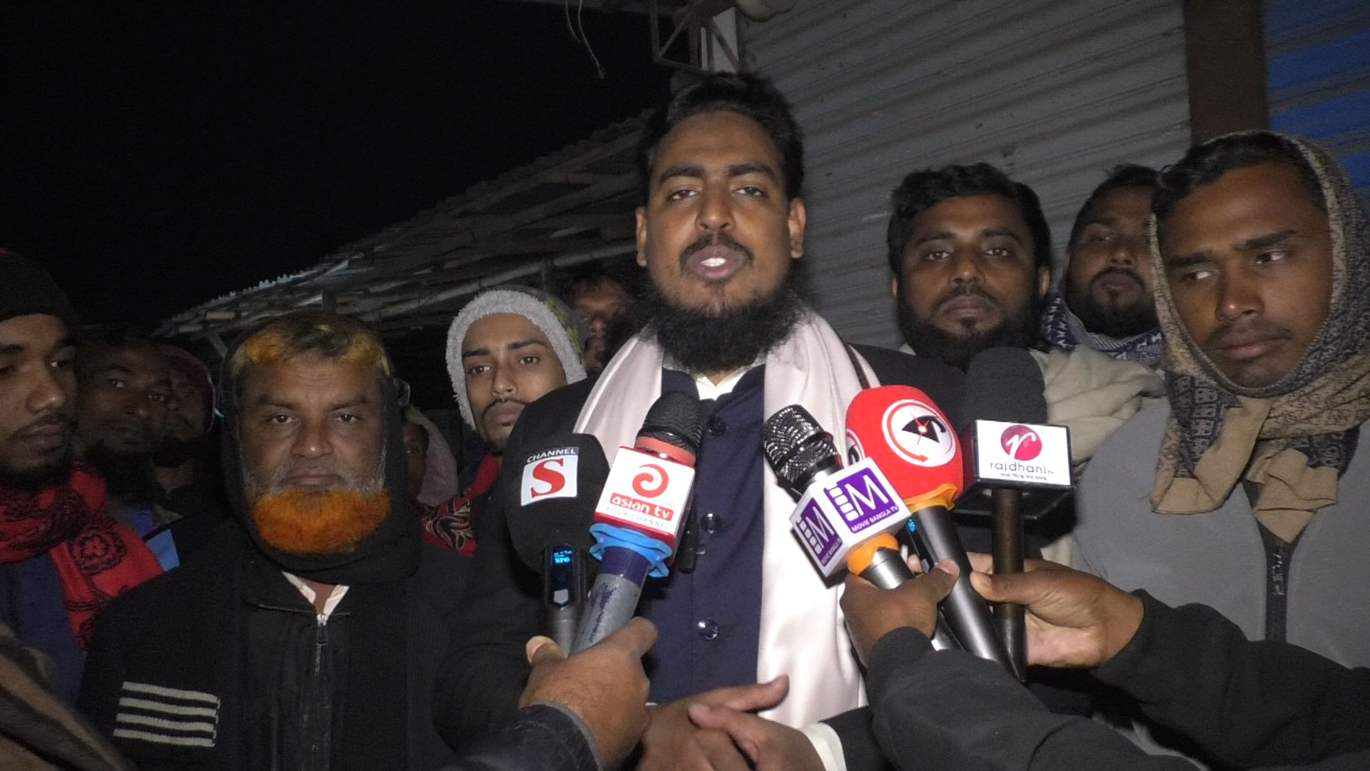 প্রশাসন একটা দলের পক্ষে ঝুঁকে পড়েছে, এটি অশনিসংকেত: আখতার হোসেন