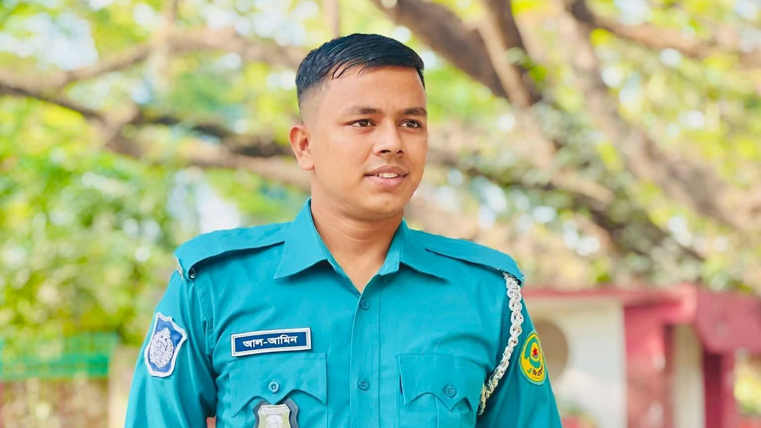 ছিনতাইকারীকে ধাওয়া, বেপরোয়া বাসের ধাক্কায় প্রাণ গেল পুলিশ কনস্টেবলের