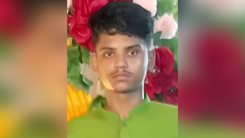 চাঁদপুর শহরের লেক থেকে শিক্ষার্থীর মরদেহ উদ্ধার