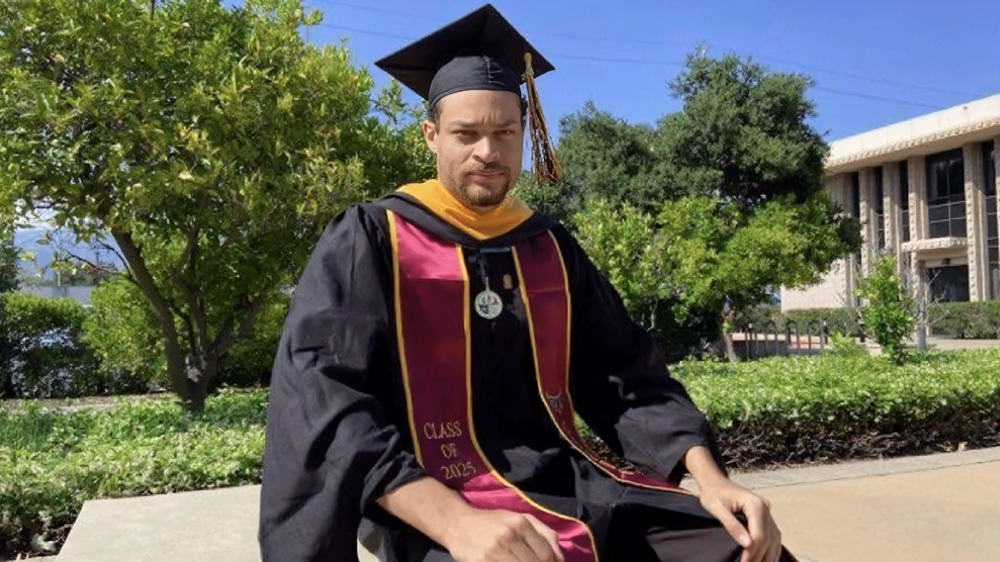 হোয়াইট হাউসের ডিনারে হামলা: মেধাবী প্রকৌশলী ও উদ্ভাবক অ্যালেন কেন অস্ত্র তুলে নিলেন