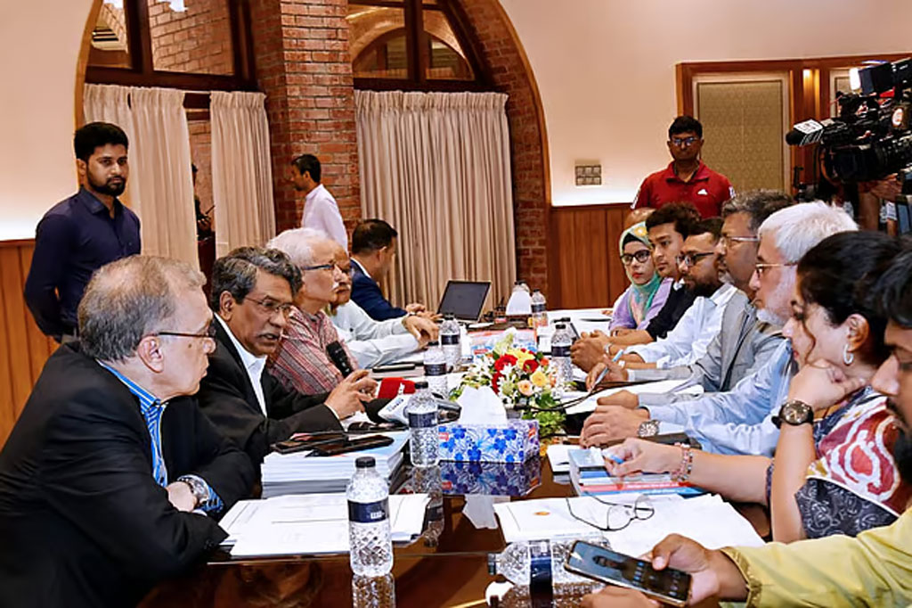 পাঁচ বছরের সরকারব্যবস্থার পক্ষে আমজনতার দল