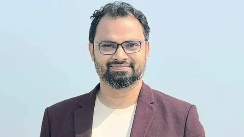 দেশের ক্রীড়াঙ্গনকে স্বাবলম্বী করতে হবে: আমিনুল হক