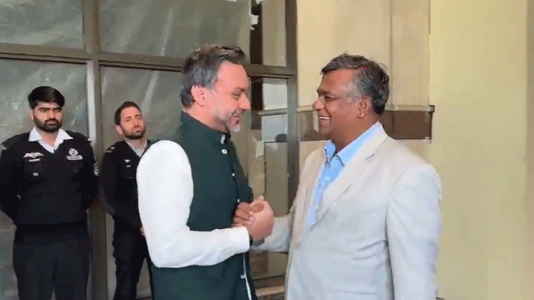 লাহোরে আইসিসি-পিসিবির বৈঠকে কী পেতে পারে বাংলাদেশ