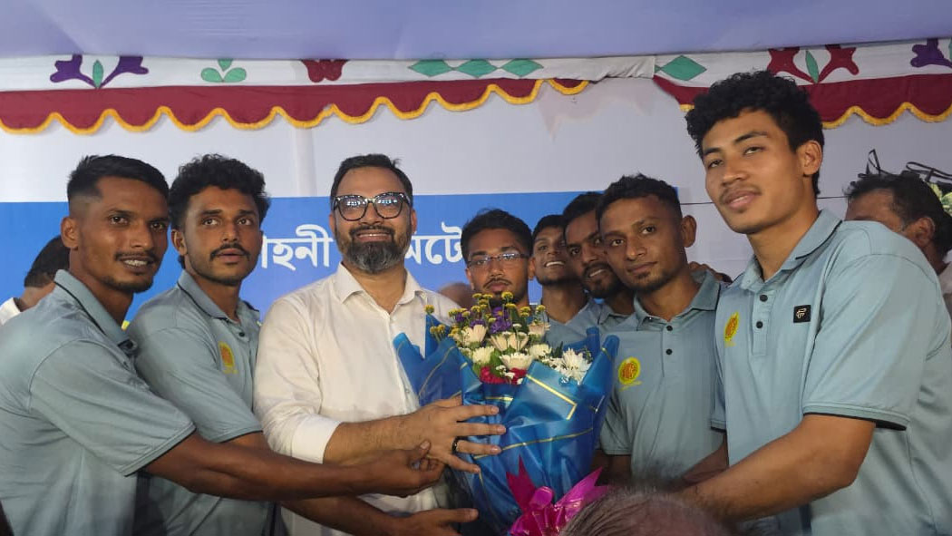 ক্লাব বেঁচে থাকলে খেলোয়াড়েরা বেঁচে থাকবে: ক্রীড়া প্রতিমন্ত্রী