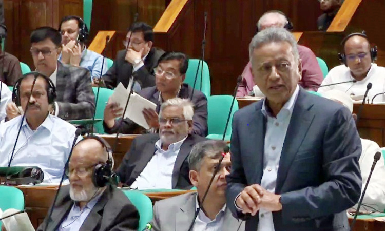 শেয়ারবাজারে বন্ড, ইটিএফ, সুকুক ও ডেরিভেটিভ চালুর পরিকল্পনা সরকারের