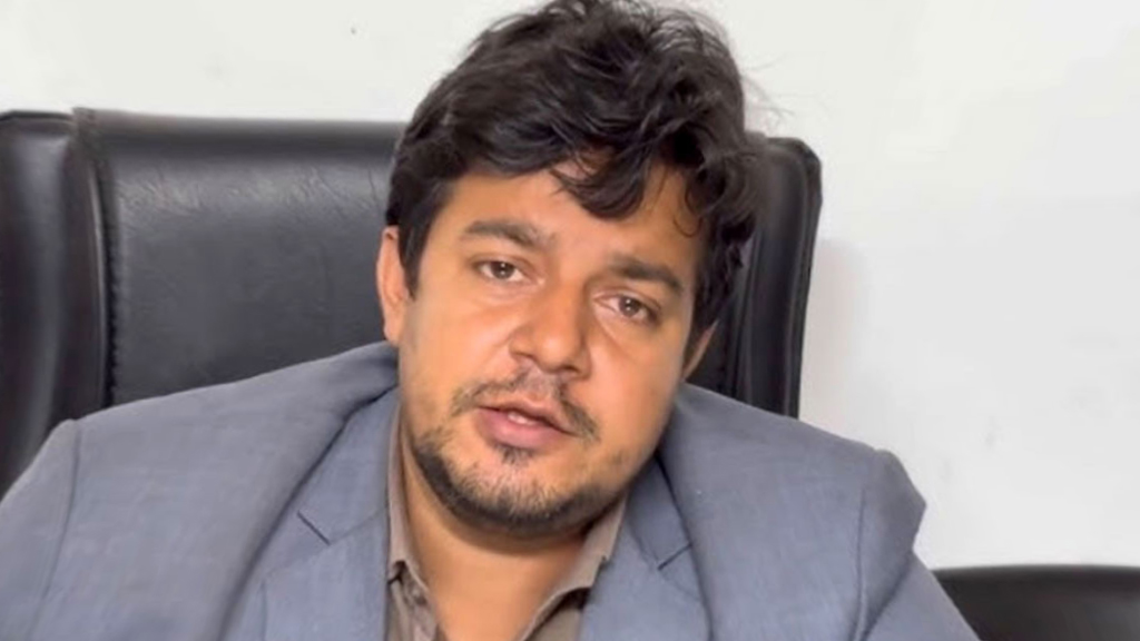 তারেকের আমজনতার দলকে পর্যালোচনায় রাখল ইসি