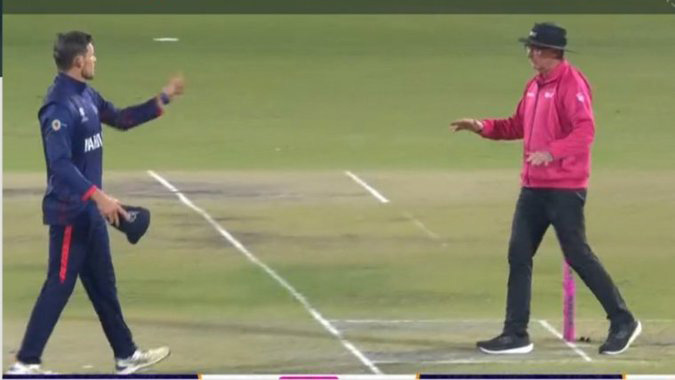 ভারত-ম্যাচে আম্পায়ারের সঙ্গে নামিবিয়ার অধিনায়কের কথা-কাটাকাটির কারণ তাহলে এই