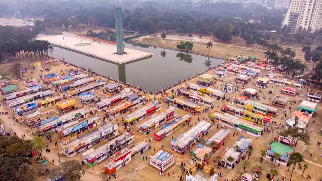 সমাবেশ হলে বইমেলা আয়োজন অসম্ভব: বাংলা একাডেমি