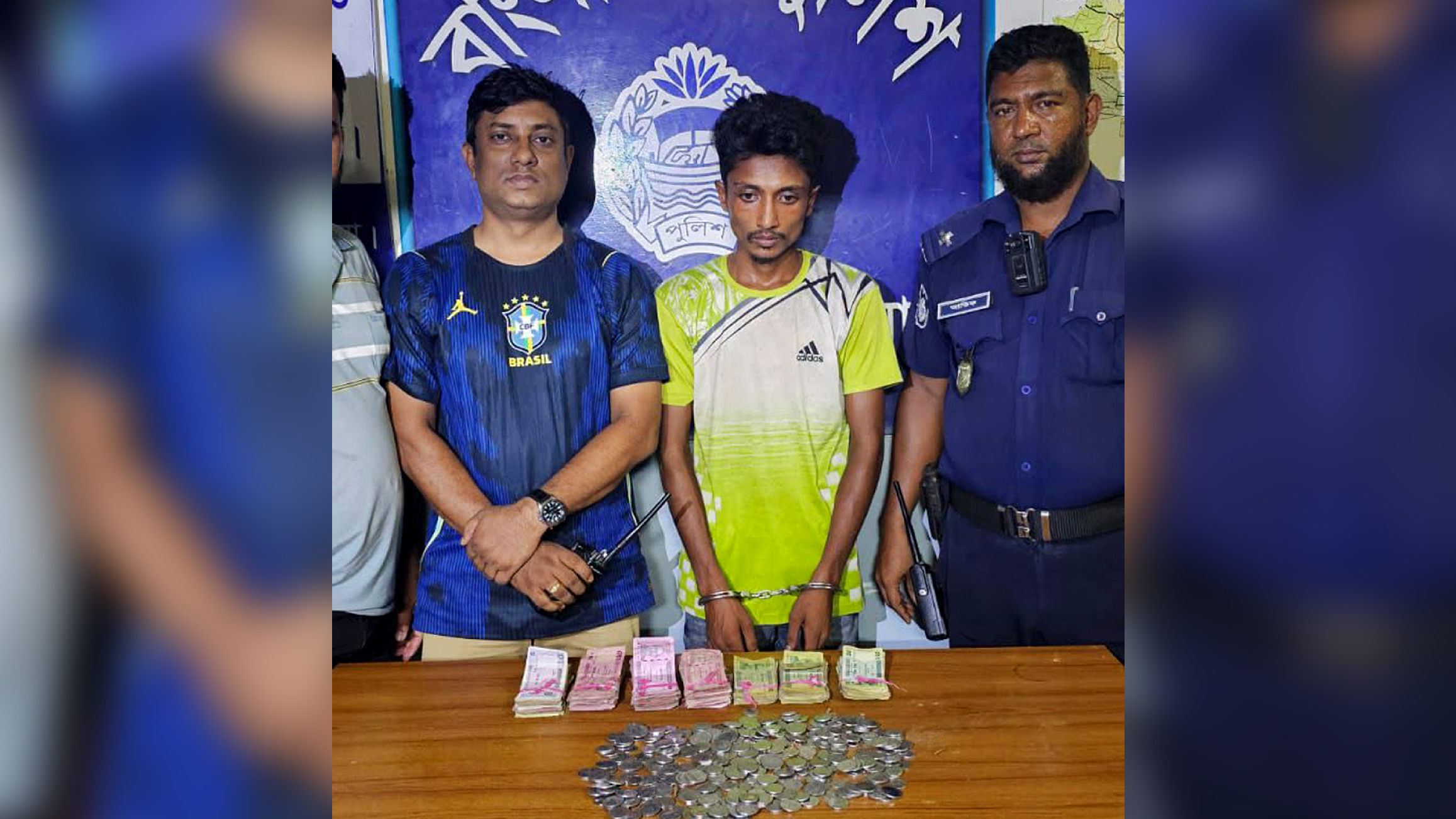 ঠাকুর অনুকূল চন্দ্রের আশ্রমের টাকা চুরির অভিযোগে গ্রেপ্তার ১