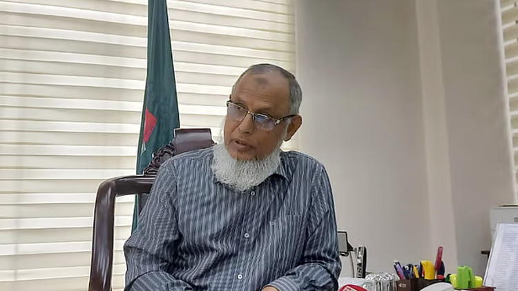 ভোট নিয়ে অনিশ্চয়তা নেই, পরিবেশ শতভাগ অনুকূলে: ইসি আনোয়ারুল ইসলাম