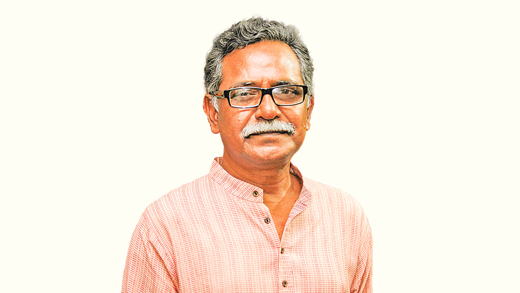 যেকোনো সশস্ত্র সংগ্রামের মধ্যেই বিপ্লবী উপাদান তৈরি হয়