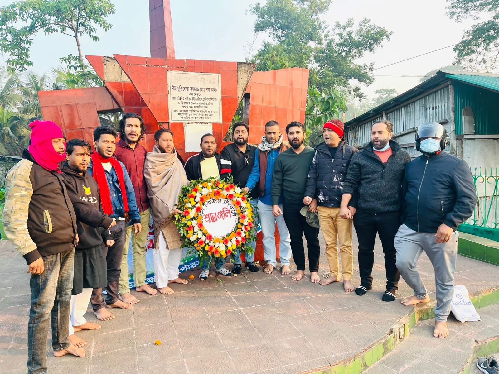 পটিয়ায় আওয়ামী লীগের বিজয় দিবস উদ্যাপন, ক্ষুব্ধ জুলাই গণ-অভ্যুত্থানকারীরা