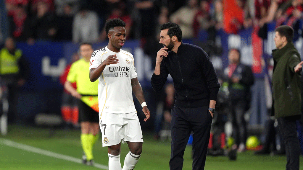 ওসাসুনার কাচে হেরে খেলোয়াড়দের কাঠগড়ায় তুললেন রিয়াল কোচ