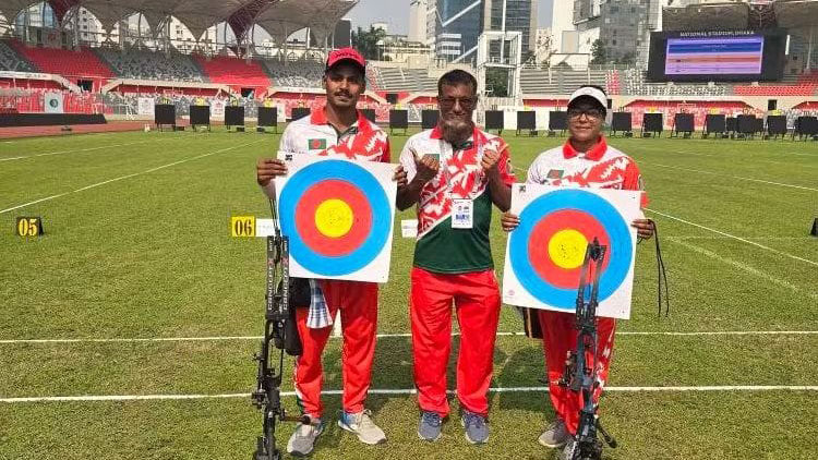 কোরিয়াকে হারিয়ে সোনার লড়াইয়ে ভারতের সামনে বাংলাদেশ