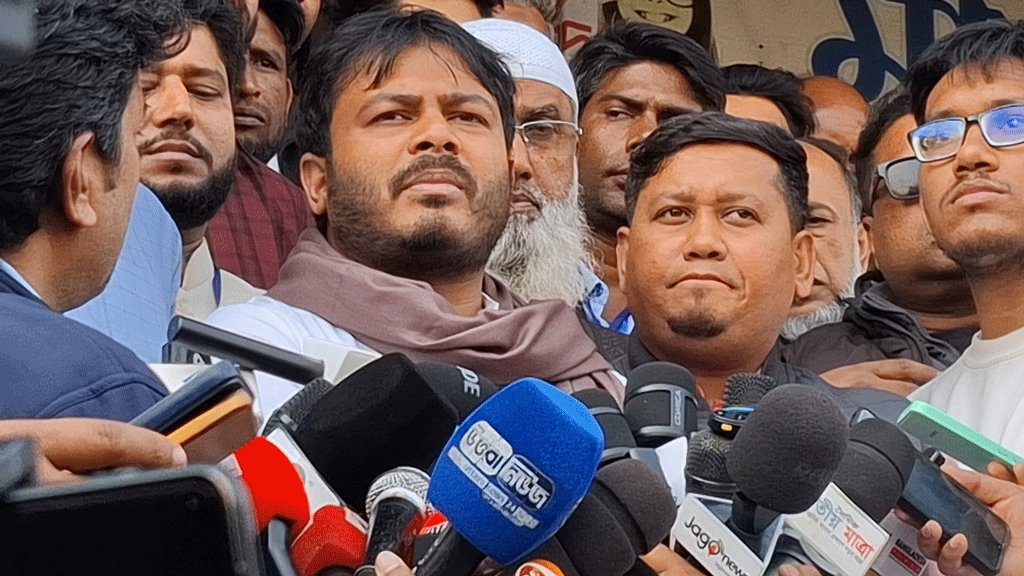 ঢাকা-১৮: শেষ সময়ে বিশৃঙ্খলার আশঙ্কা ১১ দলীয় জোটের প্রার্থী আরিফুলের