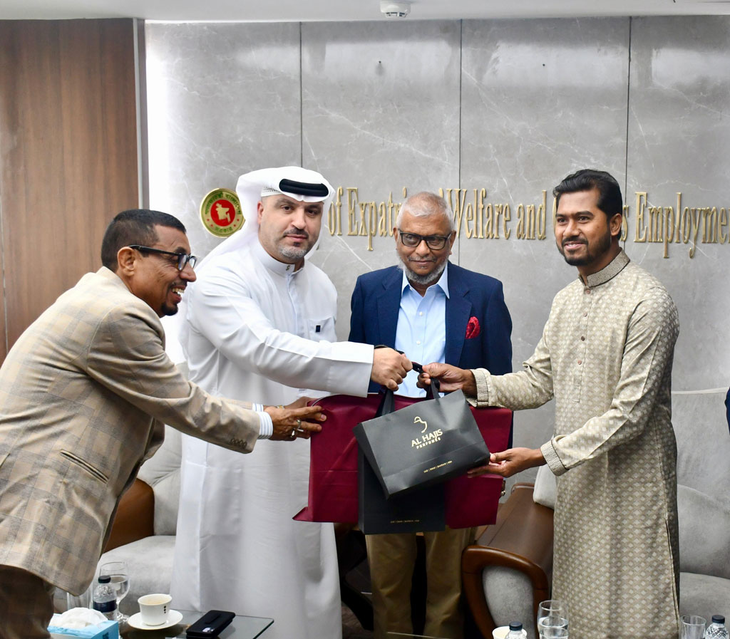 দুবাইয়ে ৬ হাজার বাংলাদেশি গাড়িচালক নিয়োগে সাক্ষাৎকার শুরু আজ